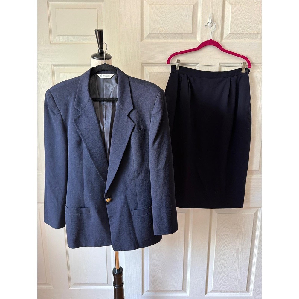 Austin Reed Skirt Suit Women 10/12 Navy Wool Vintage Union Made Professional
